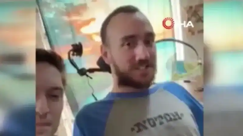 Beyin çipi takılan felçli hasta düşünce gücüyle satranç oynadı Beyin çipi takılan felçli hasta düşünce gücüyle satranç oynadı
