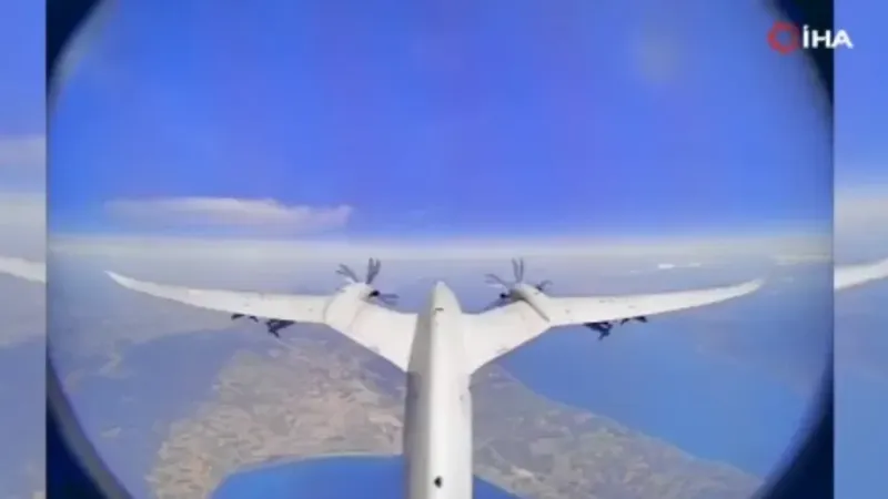 Bayraktar AKINCI’dan deniz hedeflerine tam isabet Bayraktar AKINCI’dan deniz hedeflerine tam isabet