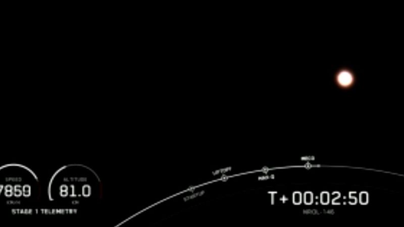 SpaceX, ABD’nin casus uydularını yörüngeye gönderdi
