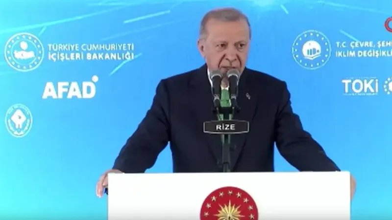 Cumhurbaşkanı Erdoğan: “Borçlarının hatırlatılması, CHP’yi ciddi manada tedirgin etti” Cumhurbaşkanı Erdoğan: “Borçlarının hatırlatılması, CHP’yi ciddi manada tedirgin etti”