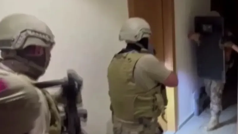 Bakan Yerlikaya duyurdu: İstanbul’da düzenlenen "Kuyu-30" operasyonlarında 23 şüpheli yakalandı Bakan Yerlikaya duyurdu: İstanbul’da düzenlenen "Kuyu-30" operasyonlarında 23 şüpheli yakalandı