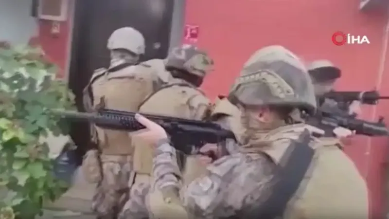 “Gürz-8” operasyonlarında örgüt içerisinde faaliyet yürüttüğü tespit edilen 222 şüpheli yakalandı