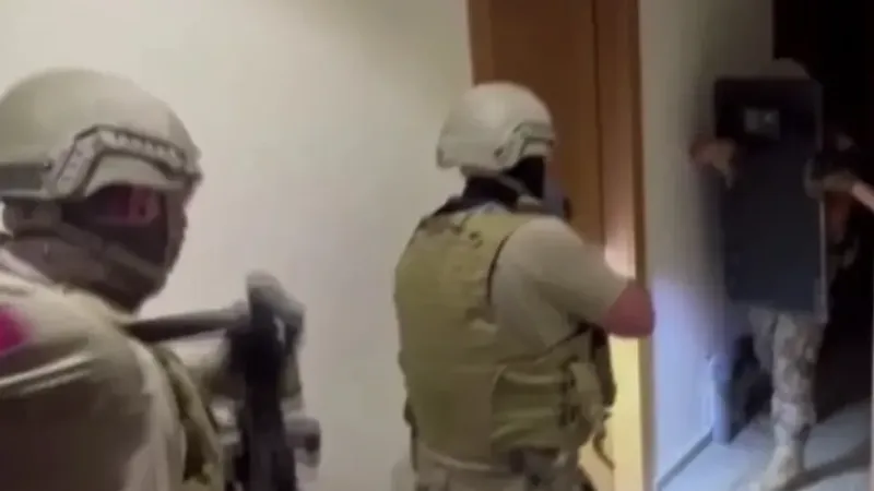 Bakan Yerlikaya duyurdu: İstanbul’da düzenlenen "Kuyu-30" operasyonlarında 23 şüpheli yakalandı Bakan Yerlikaya duyurdu: İstanbul’da düzenlenen "Kuyu-30" operasyonlarında 23 şüpheli yakalandı