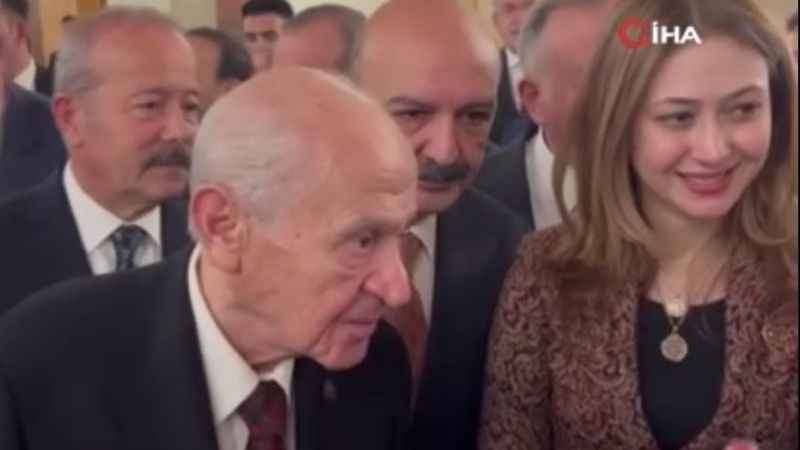 Bahçeli'den HEDEP eş başkanlarının bütçede Kürtçe konuşmasına ilişkin açıklama