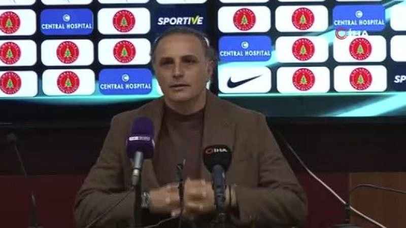 Mustafa Yüksel: "Bu galibiyet Ümraniyespor camiasına armağan olsun" Mustafa Yüksel: "Bu galibiyet Ümraniyespor camiasına armağan olsun"