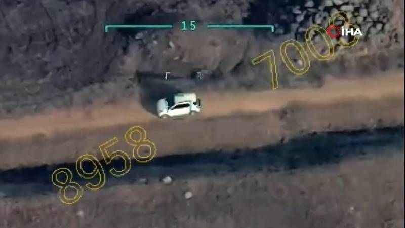 Pençe-Kilit Operasyonu bölgesinde 5 PKK’lı terörist etkisiz hale getirildi Pençe-Kilit Operasyonu bölgesinde 5 PKK’lı terörist etkisiz hale getirildi