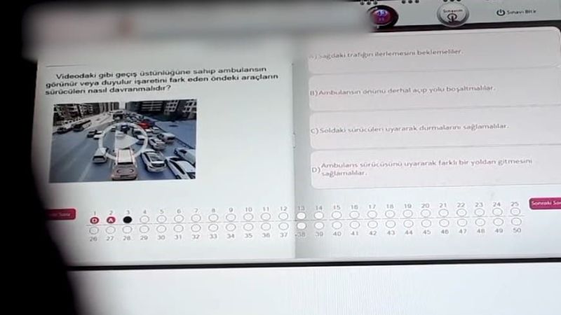 Sınava girenler için kopya düzeneği kuran şahıs tutuklandı