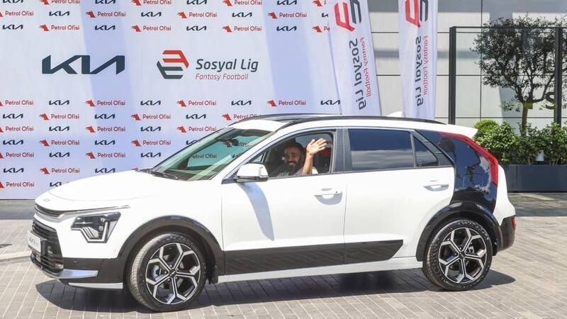 Petrol Ofisi Sosyal Lig'de heyecanla beklenen ikinci devre ödülleri sahiplerini buldu