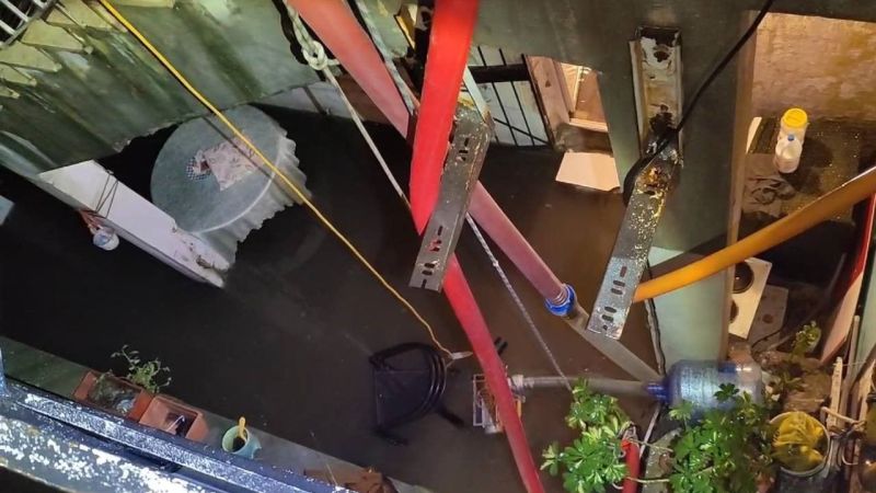 İstanbul’da etkili olan yağışta su baskını yaşandı