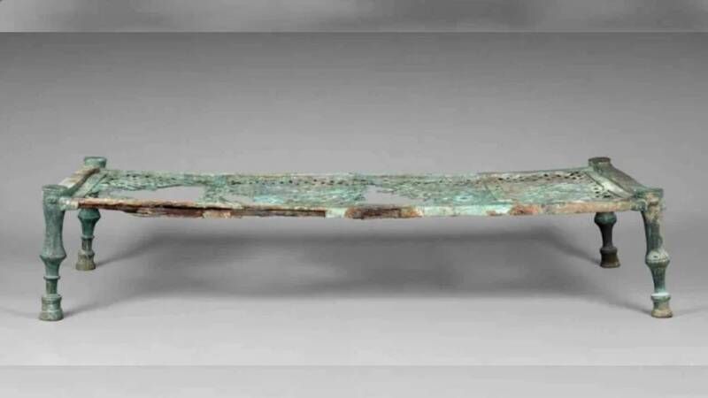 Yurt dışına kaçırılan 2 bin 500 yıllık eser Türkiye’ye iade edildi