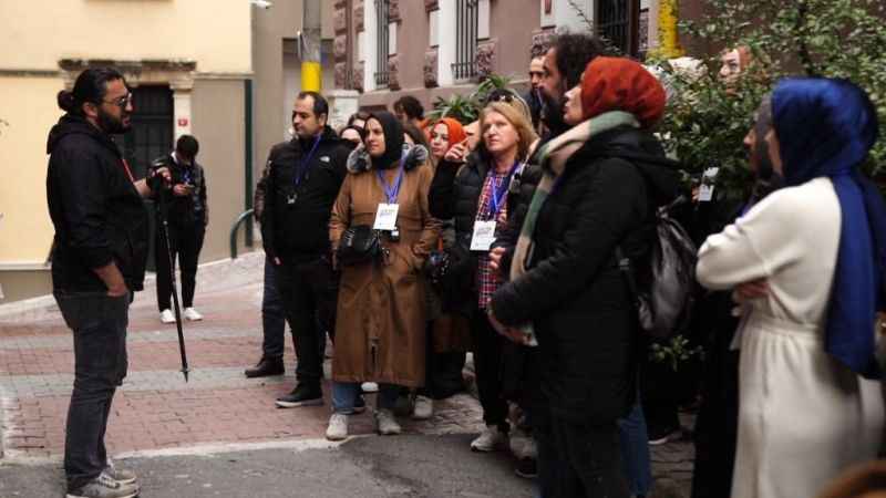 Tuzlalıların rotası Galata Kulesi ve İstiklal Caddesi'ydi Tuzlalıların rotası Galata Kulesi ve İstiklal Caddesi'ydi