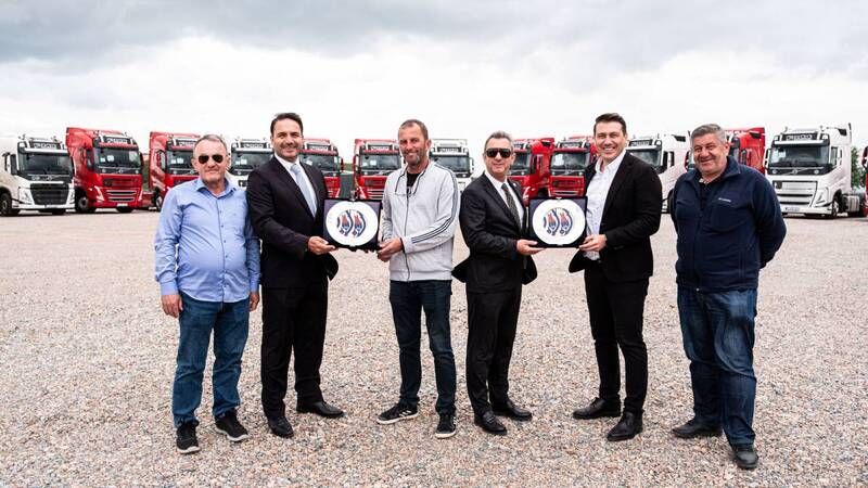 Volvo Trucks’tan ZTT Nakliyat’a 22 adet Volvo teslimatı gerçekleştirildi