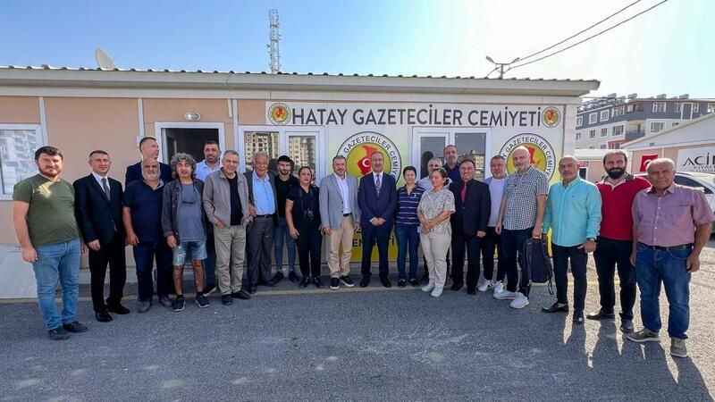 Erkılınç: “Deprem bölgesindeki basınımızı yalnız bırakmayacağız” Erkılınç: “Deprem bölgesindeki basınımızı yalnız bırakmayacağız”