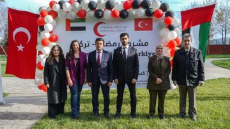 Şeyh Zayed çocukların yüzünü güldürmeye devam etti