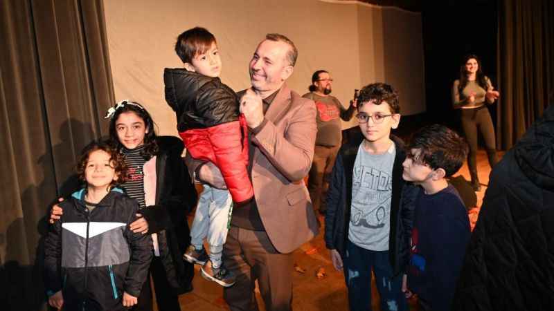 Çocuklara tiyatro ile çevre bilinci aşılanıyor Çocuklara tiyatro ile çevre bilinci aşılanıyor