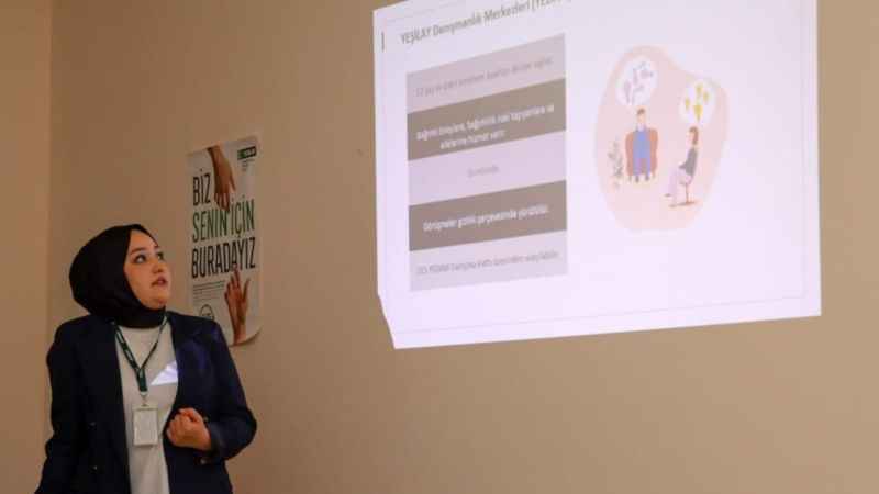 Yeşilay Yalova şubesinden, bağımlılıkla mücadele seminerleri