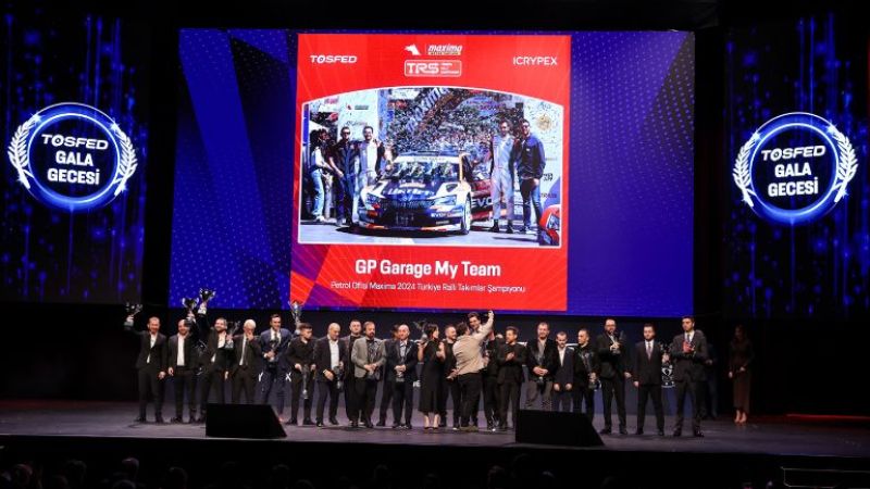 TOSFED Gala Gecesi Zorlu PSM'de Yapıldı TOSFED Gala Gecesi Zorlu PSM'de Yapıldı