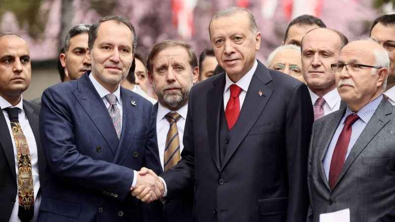 Yeniden Refah, İstanbul karşılığında 1 büyükşehir ve 4 ilçe istiyor