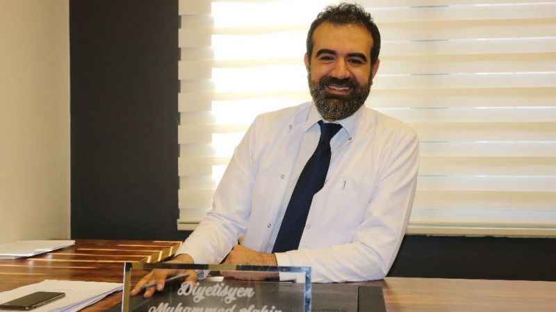 Ergenlik Döneminde En Çok Hangi Besinler Tüketilmeli? Nelerden Uzak Durulmalı?