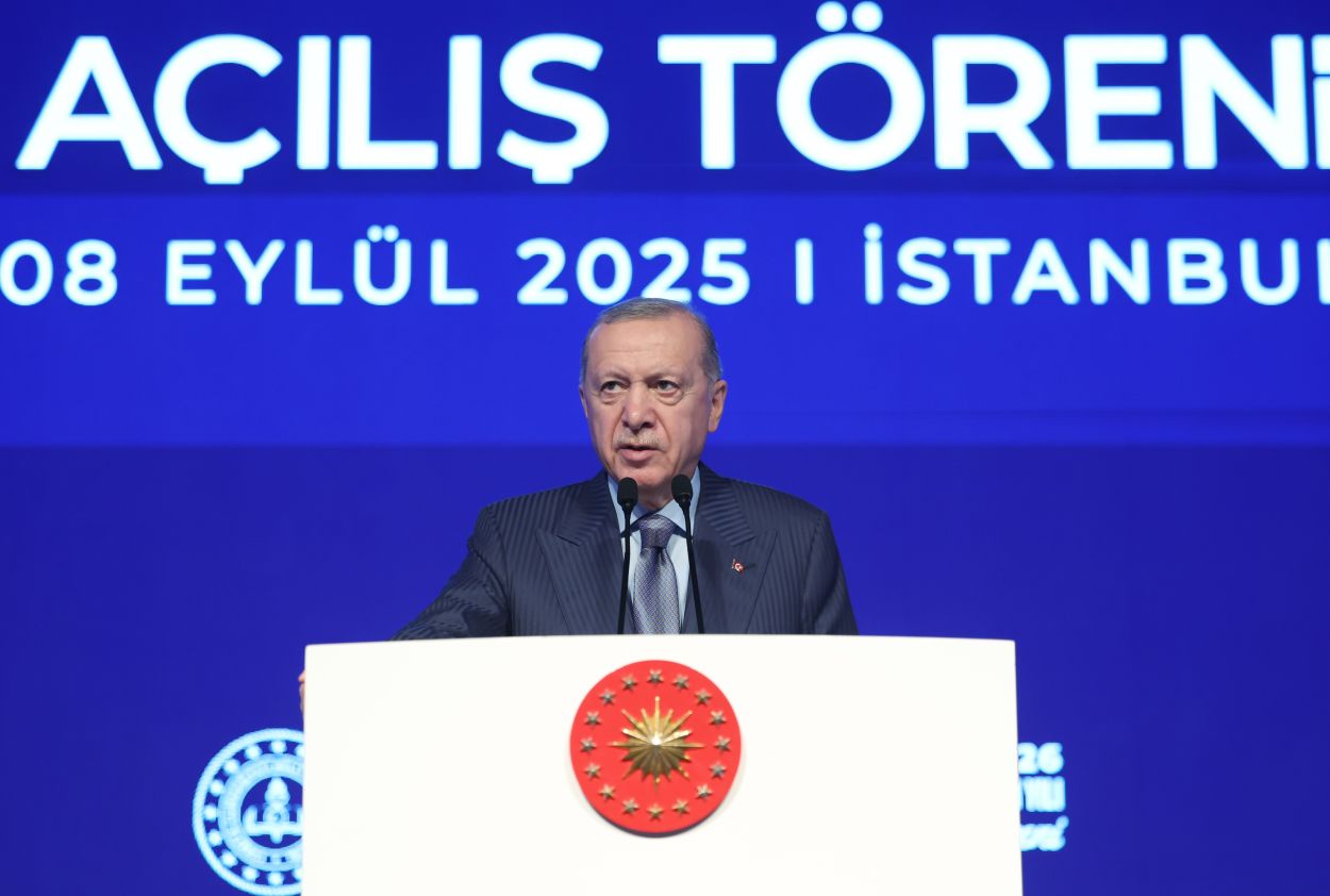 Cumhurbaşkanı Erdoğan: "Hadisenin faili 16 yaşındaki bir şahıs yakalanmıştır. Bağlantıları araştırılmaktadır"