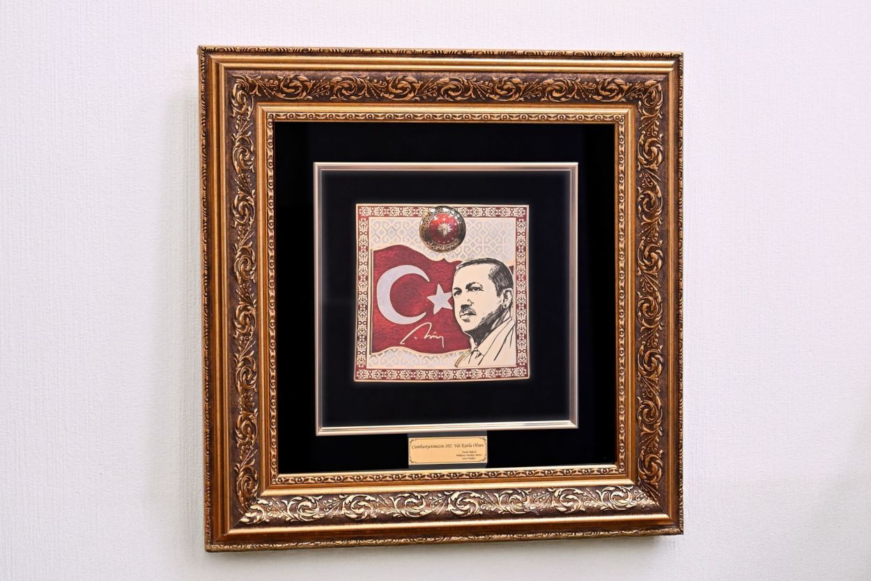 Devlet Bey'den Erdoğan'a anlamlı hediye