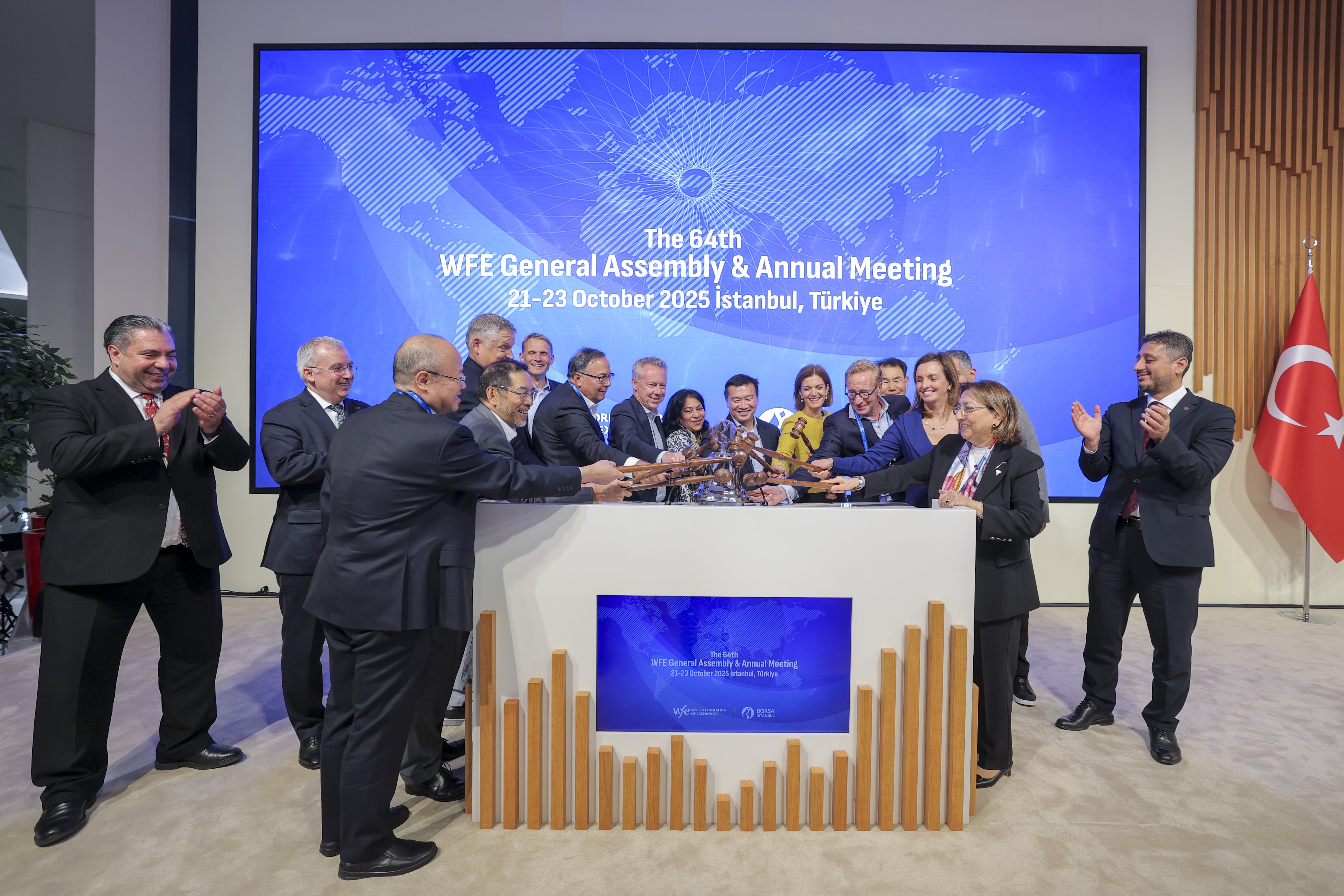 Dünya borsaları İstanbul’da buluştu