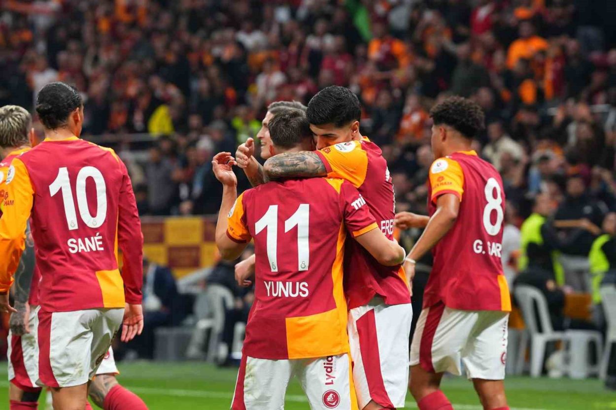 Göztepe'yi geçen Galatasaray yenilmezlik serisini 18'e yükseltti