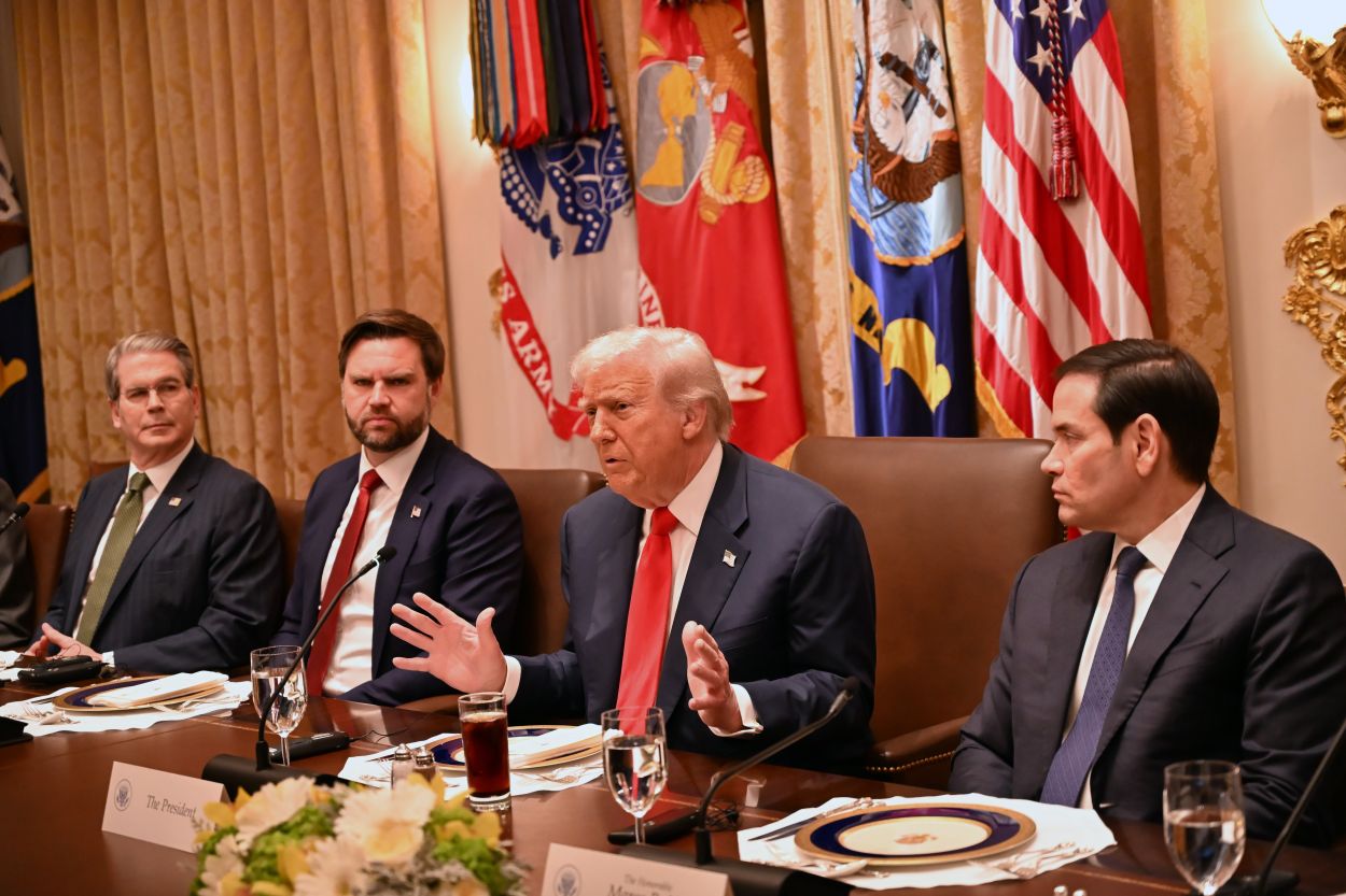 Trump: "Hamas ile konuştum, bana silah bırakacaklarını söylediler"