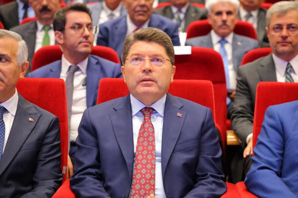 Adalet Bakanı Yılmaz'dan Demirtaş hakkında dikkat çeken açıklama