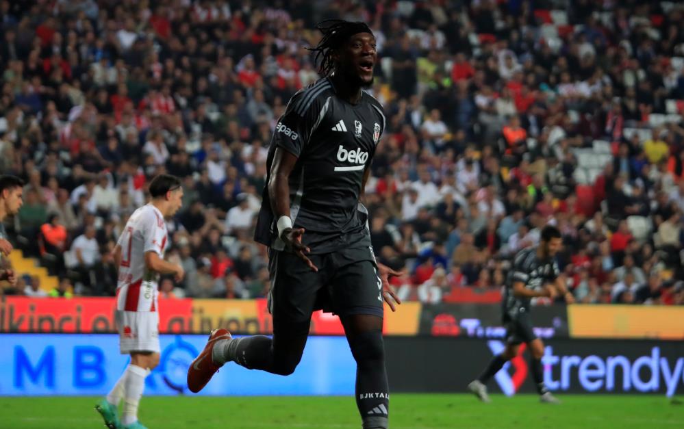 Beşiktaş, Antalya'dan 3 puanla dönüyor