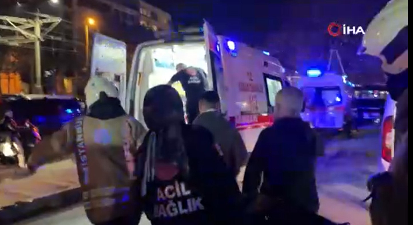 Beşiktaş Kabataş'ta metro inşaatında çökme! Göçük altında kalanlar var