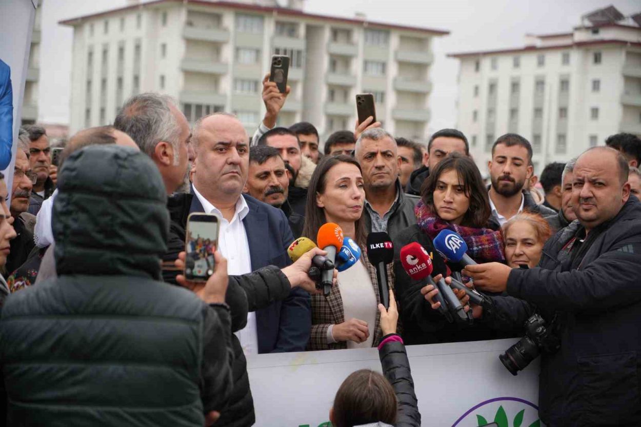 Hatimoğulları: Selahattin Demirtaş serbest bırakılmalı