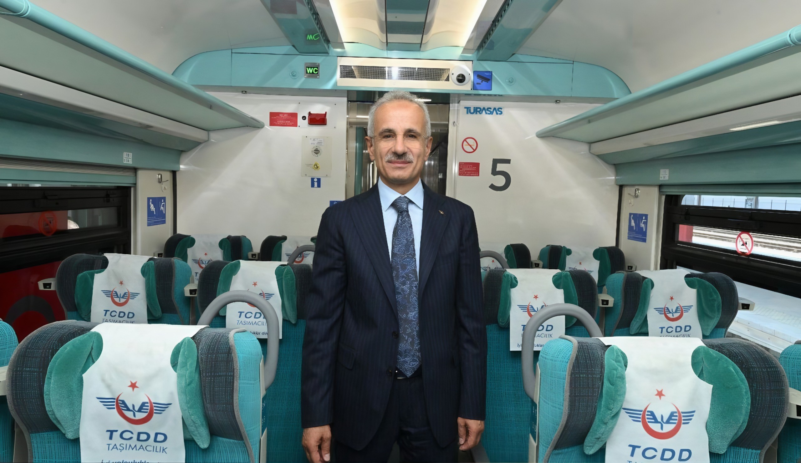 Tren Biletlerinde Öğretmenlere Yüzde 50 İndirim