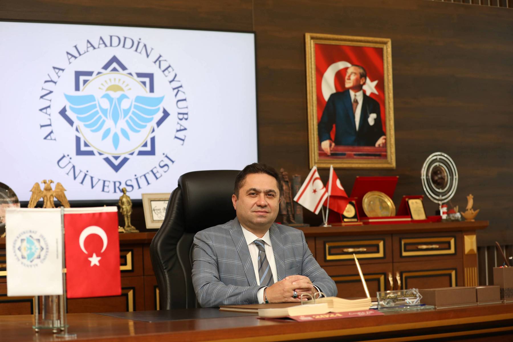 Alanya’nın çehresi değişiyor: Rektör Türkdoğan rotayı çizdi!