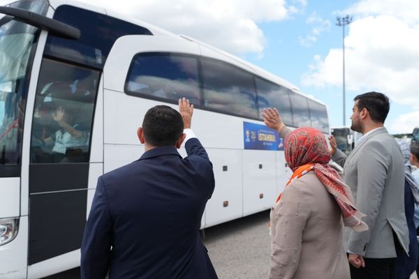 AK Parti İstanbul teşkilatından Ankara’ya 15 bin kişilik çıkarma