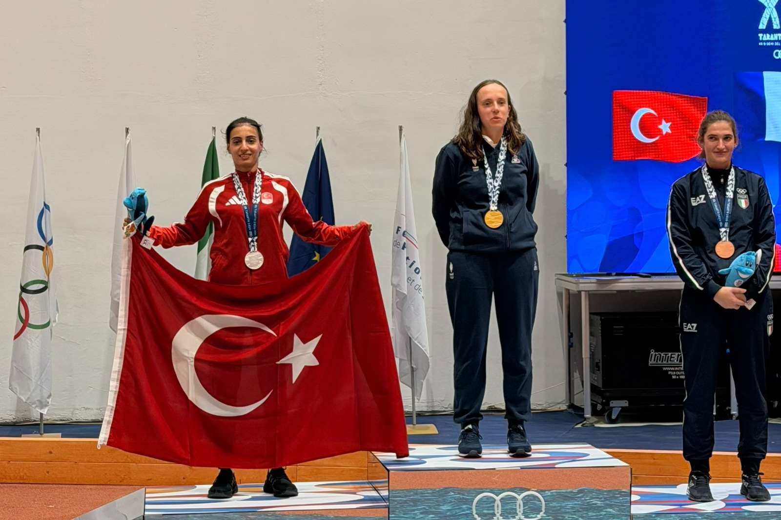 Akdeniz Oyunları’nda Mine Türker’den Bursa’ya gümüş madalya Akdeniz Oyunları’nda Mine Türker’den Bursa’ya gümüş madalya