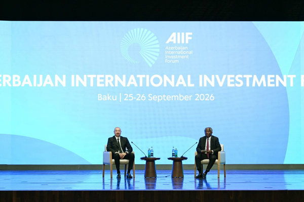 Aliyev, 2. Azerbaycan Uluslararası Yatırım Forumu’na katıldı Aliyev, 2. Azerbaycan Uluslararası Yatırım Forumu’na katıldı