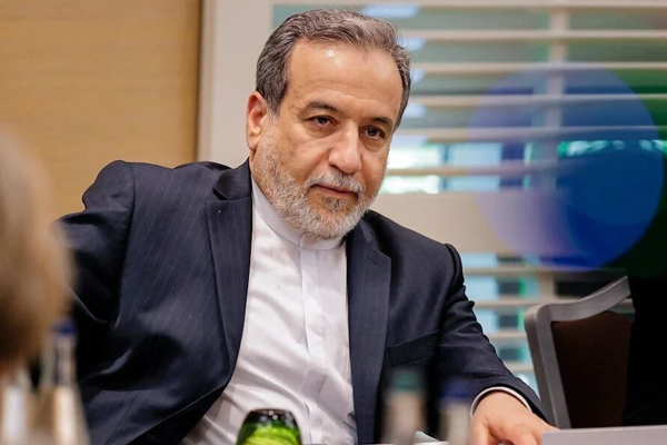 Araghchi’den diplomatların sınır dışı edilmesine tepki Araghchi’den diplomatların sınır dışı edilmesine tepki