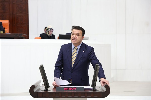 Arıkan’dan Ömer Faruk Yazıcı’ya başsağlığı mesajı Arıkan’dan Ömer Faruk Yazıcı’ya başsağlığı mesajı