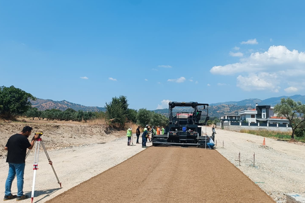 Aydın'da 17 ilçede eş zamanlı altyapı çalışmaları sürüyor