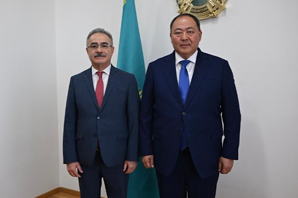 Azerbaycan'ın Kazakistan Büyükelçisi Askerov, güven mektubunu sundu Azerbaycan'ın Kazakistan Büyükelçisi Askerov, güven mektubunu sundu