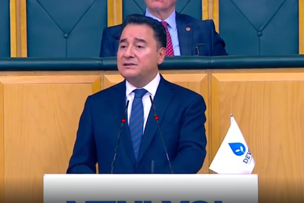 Babacan: Halkımız ekonomik krizin ürettiği sorunların farkında