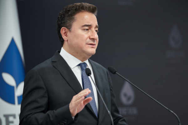 Babacan’dan Gaziantep’teki kazaya ilişkin başsağlığı mesajı Babacan’dan Gaziantep’teki kazaya ilişkin başsağlığı mesajı