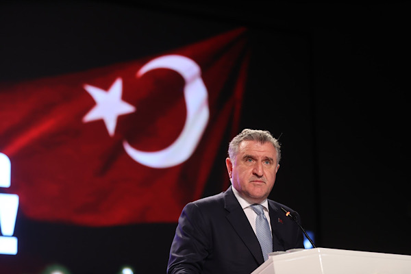 Bak: Gençlik ve Spor Alanlarında İş Birliği Mutabakat Zaptı'nı imzaladık