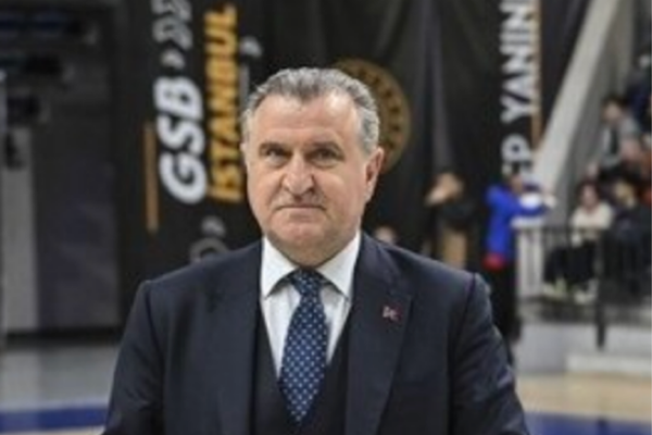 Bakan Bak, Diyarbakır’da AK Parti teşkilatıyla bir araya geldi