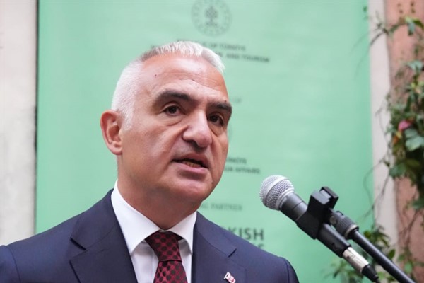 Bakan Ersoy, TGA Yönetim Kurulu ile turizm stratejilerini değerlendirdi Bakan Ersoy, TGA Yönetim Kurulu ile turizm stratejilerini değerlendirdi