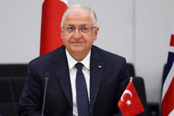 Bakan Güler, Sudan Genelkurmay Başkanı Orgeneral Elatta’yı kabul etti Bakan Güler, Sudan Genelkurmay Başkanı Orgeneral Elatta’yı kabul etti