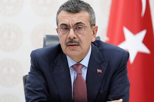 Bakan Tekin, Erzurum’da eğitim yatırımlarını anlattı Bakan Tekin, Erzurum’da eğitim yatırımlarını anlattı