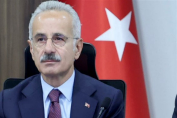 Bakan Uraloğlu: Sis Dağı Kültür Şenlikleri geçmişle geleceğimiz arasında köprü kuruyor