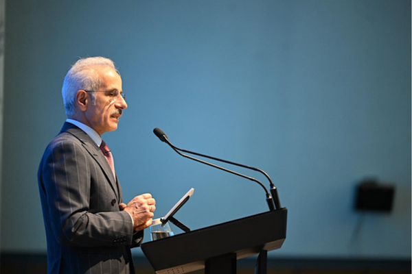 Bakan Uraloğlu: Tarihi Sangaryos Köprüsü yeniden ayağa kaldırıldı 